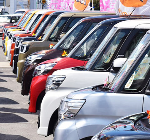 総在庫車2,000台